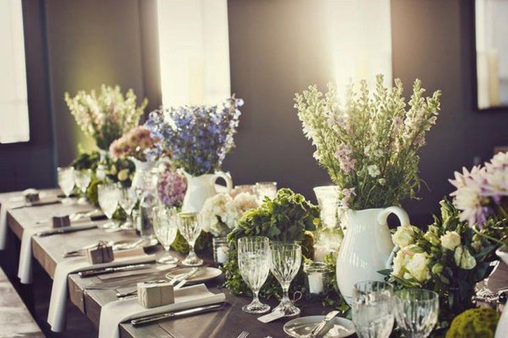 Tavola Matrimonio 10 Idee Per Apparecchiare E Decorare I Tavoli Alle Nozze